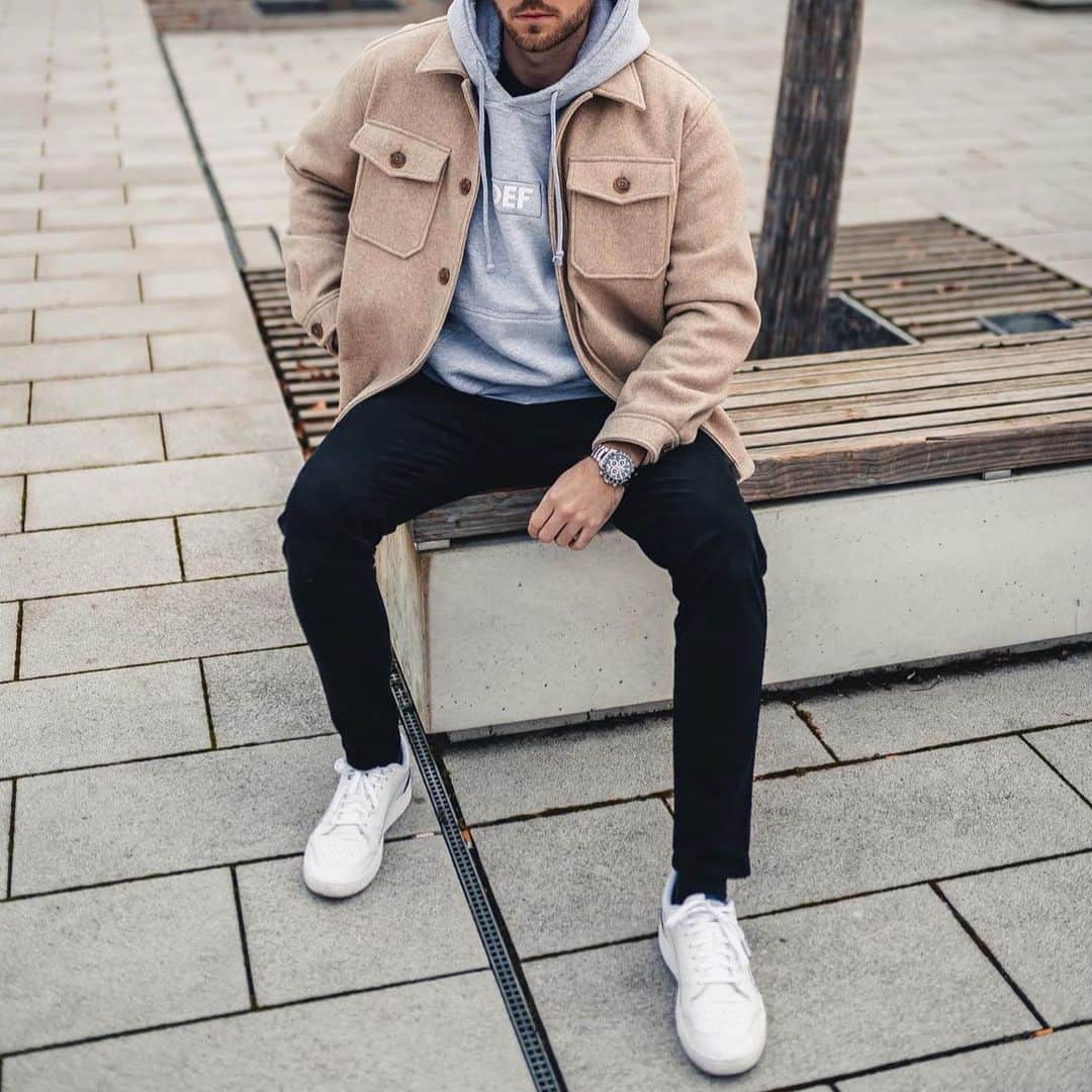Men Withのインスタグラム：「What do you think about this outfit? 👌🏽 #menwithstreetstyle」