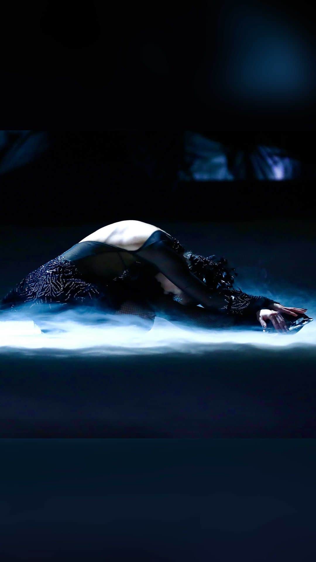 のインスタグラム：「I’m so proud of @faye_brookes for her performance and dedication, ballet is not an easy dance style to perform on ice. Faye is a little superstar ✨  Thank you for all your support and for voting for us, without you we wouldn’t be going through to another week ❤️  To all our friends and family overseas I will continue share our performances on IGTV so you can watch ☺️  #dancingonice #teamfaymish」