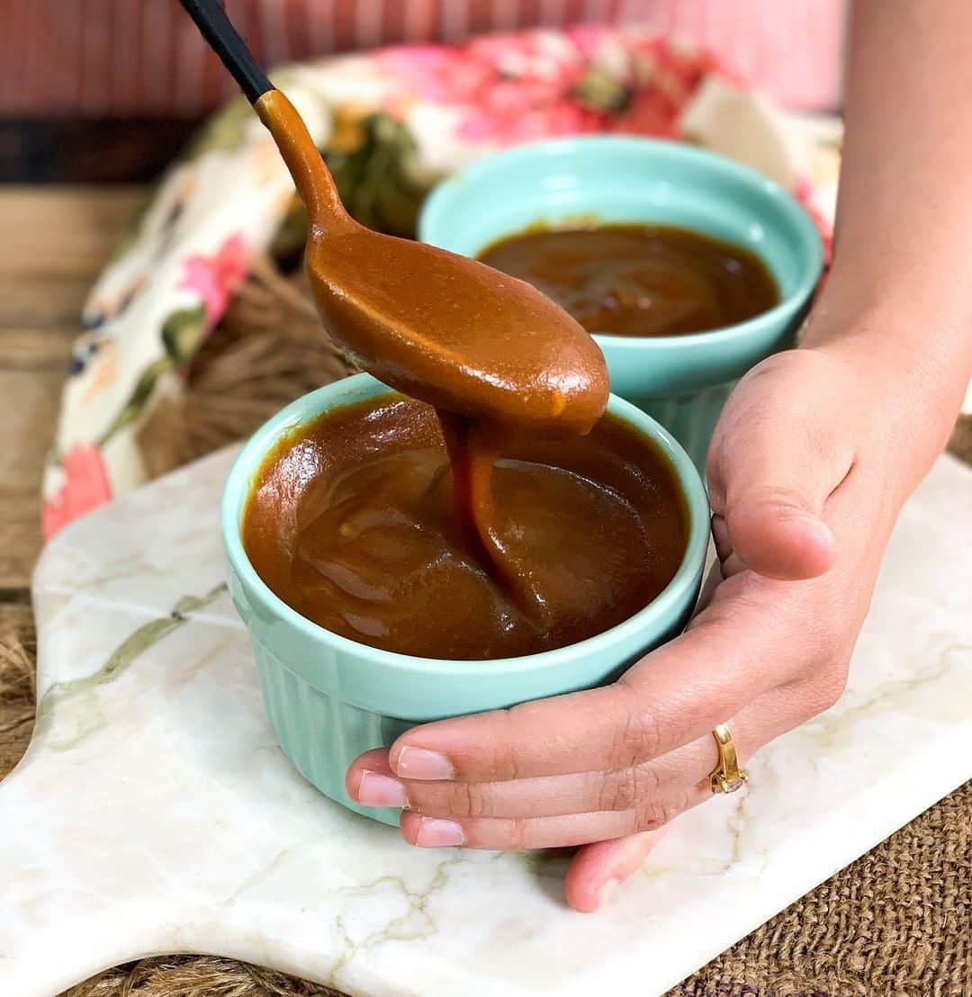 Archana's Kitchenさんのインスタグラム写真 - (Archana's KitchenInstagram)「#HowToMake Homemade Salted Caramel Sauce Recipe Search for the recipe “Salted Caramel Sauce Recipe” in our app. Link to the app in the bio @archanaskitchen」2月9日 14時30分 - archanaskitchen