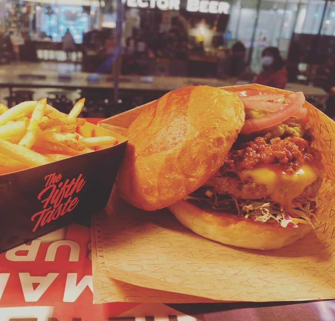 umamiburgerjpnのグルメインスタ