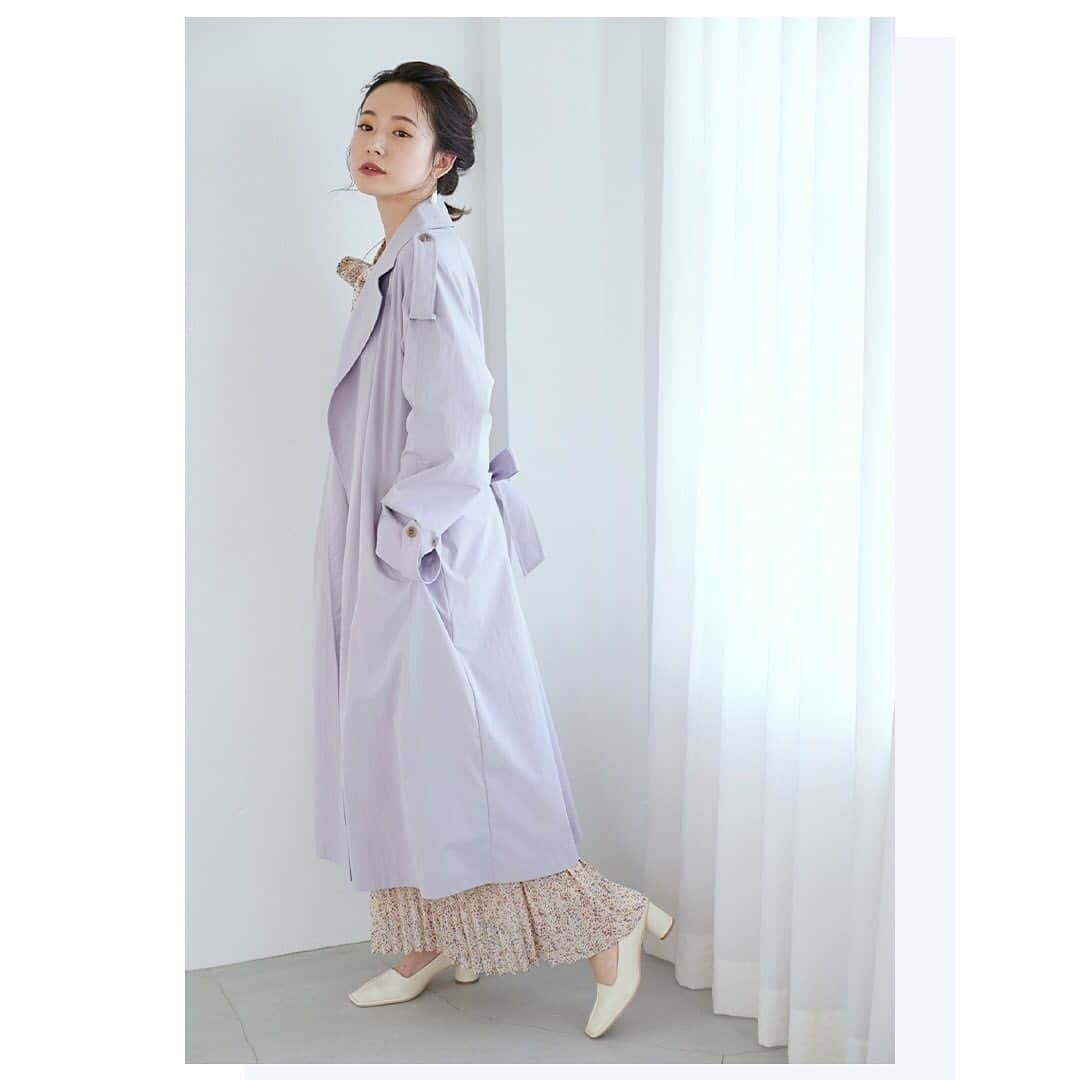 Cherie Monaのインスタグラム：「. -NEW SEASON- “2021 SPRING COMING”  カラーライトトレンチコート Purple Ash ¥15,900+tax  ━━━━━━━━━━━ 【NOVELTY FAIR開催中】 税込￥15,000以上お買い上げのお客様に“レースマスク”プレゼント!! ※無くなり次第予告なく終了となる場合がございますので、予めご了承下さいませ。 ━━━━━━━━━━━  @cheriemona_official @mizuki_nishikawa_  #cheriemona #シェリーモナ #2021SS #newarrival」