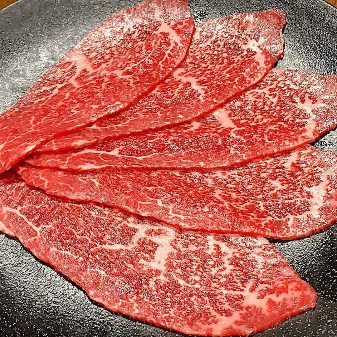 大槻ひびきさんのインスタグラム写真 - (大槻ひびきInstagram)「焼肉うしごろ表参道店 (@ushigoro_yakiniku) へ行ってきました🥳 女子会✨ お肉おいしかったー🧡 もう美味しすぎて みんなお肉にメロメロ🥺🧡 早めの時間に解散😊 また行こうね！！ #焼肉 #表参道 #yum #yummy」2月9日 6時57分 - yanhibi0221