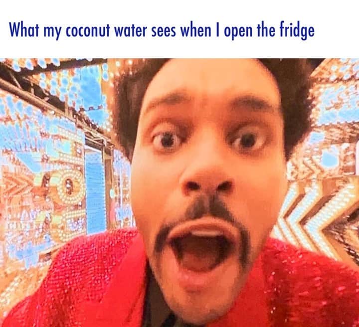 Vita Coco Coconut Waterのインスタグラム：「Blinding (refrigerator) Lights」