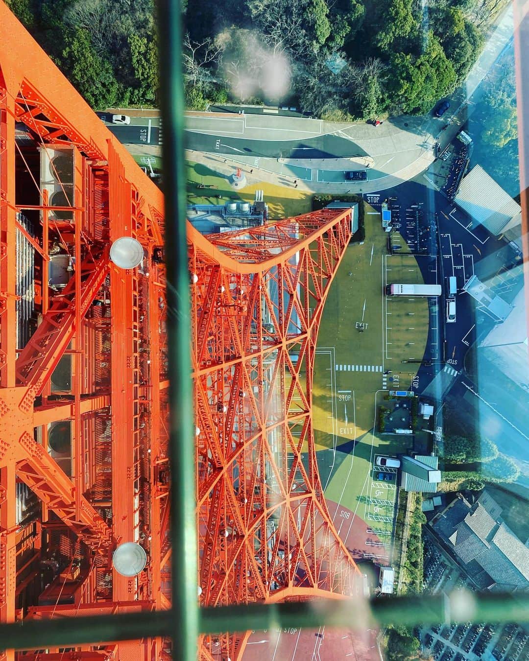 日出郎さんのインスタグラム写真 - (日出郎Instagram)「Tokyo tower  #日出郎 #東京タワー #外階段で登ってみた」2月9日 8時17分 - hiderou1030