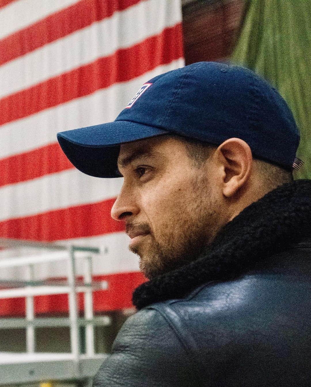 ウィルマー・バルデラマのインスタグラム：「I’m so proud and excited to be USO Global Ambassador.  Over the years, I’ve had so many amazing and inspiring experiences getting to support our troops.  First tour in 2007 to Germany  Eight USO tours visiting nine international locations (Germany, Poland, South Korea, Afghanistan, Djibouti, Greenland, Norway, Bahrain, Iraq) and a ship at sea; and three domestic locations  One USO Thanksgiving Tour with the Vice Chairman of the Joint Chiefs of Staff in 2007  One USO Holiday Tour with the Chairman of the Joint Chiefs of Staff in 2018  More than 40 #USO performances  USO MVP session broadcast worldwide to 13 installations in the U.S., United Arab Emirates, Germany, Japan, Italy and Iraq  And I feel like I JUST got started! #MoreThanThanks」