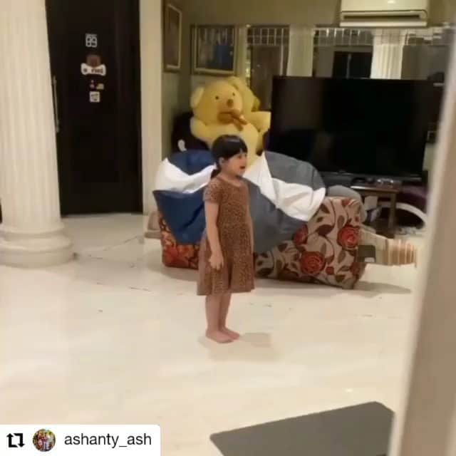 Keluarga A5のインスタグラム：「#Repost @ashanty_ash • • • • • • Latian terus yahh acio sayang😍 @queenarsy」
