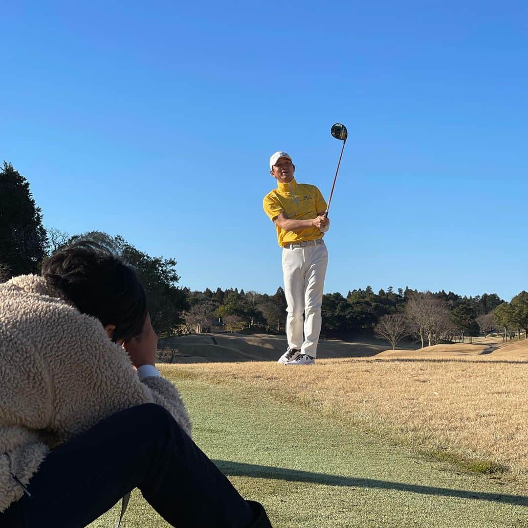 横田英治さんのインスタグラム写真 - (横田英治Instagram)「『ヒールクリーク』の撮影でした😊⛳️🎶 　#ヒールクリーク #グリップインターナショナル #成田ゴルフ倶楽部」2月9日 9時39分 - eiji.17