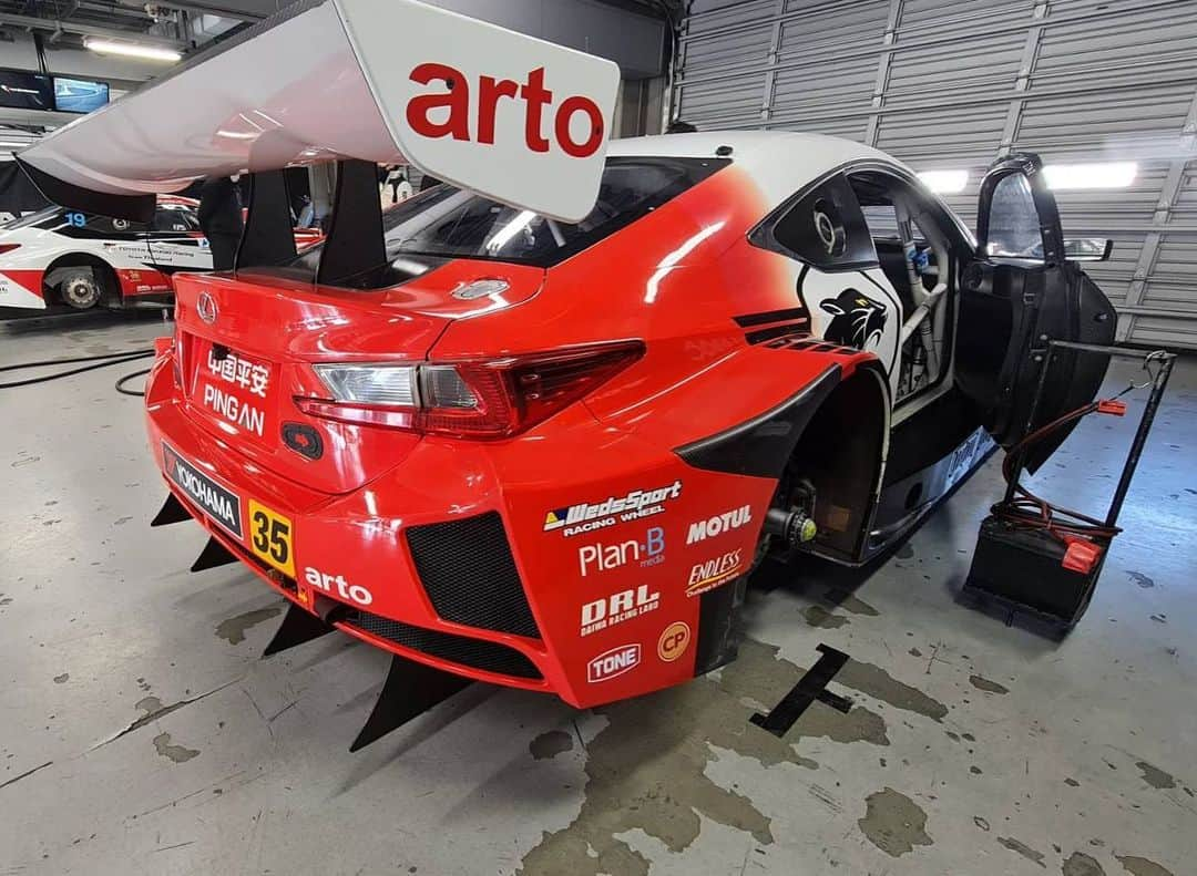 Toyota team thailandさんのインスタグラム写真 - (Toyota team thailandInstagram)「Test Day for SuperGT 2021 เตรียมพร้อมสำหรับฤดูกาลใหม่ 🚗 ￼￼￼#อยากเห็นคนไทยหัวใจมอเตอร์สปอร์ต #TeamWork #ThaiTeam #TOYOTAGazooRacingteamThailand #CheerThai #ThaiPride #ไม่เชียร์ไทยแล้วจะเชียร์ใคร #แข่งรถ #นักแข่ง #ทีมคนไทย #Car #RaceCar #LexusRCF #SuperCar #SUPERGT #SUPERGT2021 #GT300 #FujiSan」2月9日 10時00分 - toyotagazooracingteamthailand