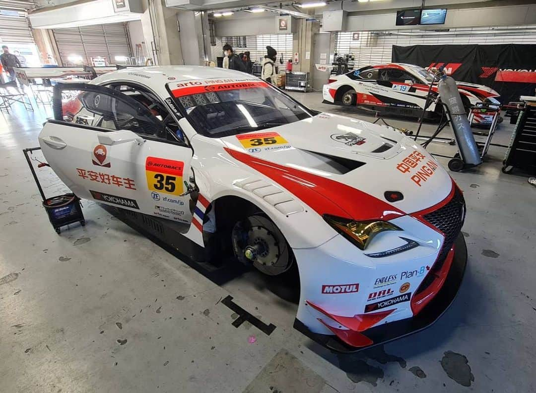 Toyota team thailandさんのインスタグラム写真 - (Toyota team thailandInstagram)「Test Day for SuperGT 2021 เตรียมพร้อมสำหรับฤดูกาลใหม่ 🚗 ￼￼￼#อยากเห็นคนไทยหัวใจมอเตอร์สปอร์ต #TeamWork #ThaiTeam #TOYOTAGazooRacingteamThailand #CheerThai #ThaiPride #ไม่เชียร์ไทยแล้วจะเชียร์ใคร #แข่งรถ #นักแข่ง #ทีมคนไทย #Car #RaceCar #LexusRCF #SuperCar #SUPERGT #SUPERGT2021 #GT300 #FujiSan」2月9日 10時00分 - toyotagazooracingteamthailand