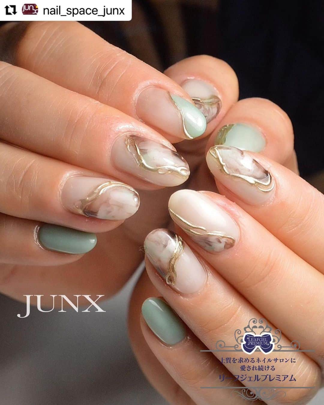 LEAFGEL PREMIUMさんのインスタグラム写真 - (LEAFGEL PREMIUMInstagram)「#Repost @nail_space_junx with @make_repost ・・・ ニュアンス✨  新色のグリーンの差し色の可愛さ♡  @leafgel_premium 462 k13  k08 456 458  @leaf_selection  02  ご予約はホットペッパーから お問い合わせは公式LINEからお願い致します。 . 小野店 ◉JUNX公式LINEアカウント @312lijru  神戸三宮店 ◇JUNX公式LINEアカウント  @822awcjk 　 ご登録お願い致します🙏  #ネイリスト募集  #アイリスト募集 #神戸ネイル #leafgelpremium  #nail #nails #nailart #naildesign  #gelnails #リーフジェル #leafgel  #ネイル#ネイルデザイン #美甲#光療美甲#네일 #オトナネイル#フィルイン #junx#nailspacejunx #小野市ネイルサロン  #三木市ネイルサロン #加古川ネイルサロン #神戸ネイルサロン  #三宮ネイルサロン  #佐藤淳子」2月9日 9時58分 - leafgel_premium