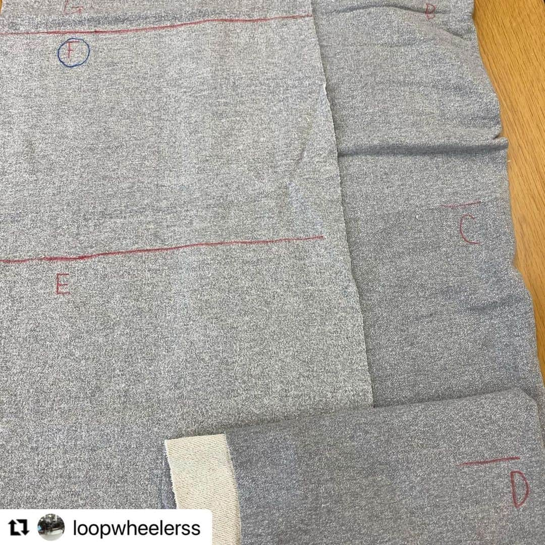 ループウィラーのインスタグラム：「. なにやらまた物凄いモノが…。  #Repost @loopwheelerss with @make_repost ・・・ 職人技。 まもなく。 . . #カネキチ工業  #吊り編み機  #吊り編み #tsuriami #tsuriamiki  #tsuriamisweat  #loopwheeler #ループウィラー」