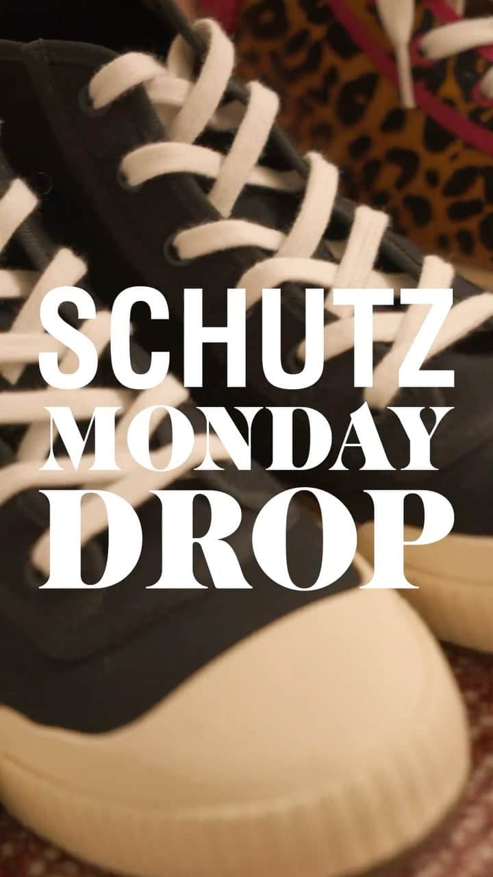 Schutzのインスタグラム：「SNEAKERS SMASH UP com @sowagner」