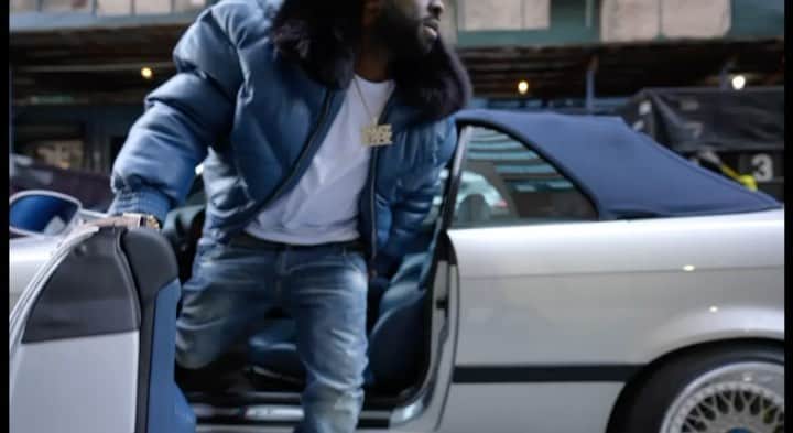 ファンクマスター・フレックスのインスタグラム：「1990 SUMTHIN THEME! NEW VIDEO! FEB19TH! FunkFlex / @jadakiss / @murdabeatz !!! Get Read!!! @applemusic @spotify @tidal @amazonmusic ( @gstarr_mgmt Beamer ) 🎥 @juganot   WHO ELSE SHOULD I MAKE A SONG WITH?  100% INDEPENDENT @INFLEXWETRUST FILMS AND  RECORDS!!!!  IM SIGNED TO THE LABEL I OWN!!!!!  FUNKFLEX : SESSIONS PART ONE - March 2021  FUNKFLEX : SESSIONS PART TWO - August 2021  FUNKFLEX : IFWT PART ONE - May 2021  FUNKFLEX : IFWT PART TWO - June 2021  SONGS COMPLETED SO FAR:  @50cent  @postmalone  @dababy x @stunna4vegas x @richdunk_lok  @artisthbtl x @donqhbtl x @trapmannyhbtl  @fivioforeign_8fs  @jadakiss  @donqhbtl x @42_dugggg  @iamj.i  @liltjay  @42_dugggg  @machinegunkelly  @lilbaby_1  @realpopsmoke  @lildurk  @lilyachty x @lildurk  @kodakblack x @22gzofficial  @juicewrld999  @polo.capalot  @daveeast  @nlechoppamusic @rowdyrebel  @torylanez  @davidoofficial x @iamj.i  @myketowers  @russ @mulatto  @nolimitherbo @fettywap1738 x @remyboymonty1738 @toosii2x  @djdayvi x @fivioforeign_8fs  @tyga  @kingvonfrmdao  @hoodcelebrityy  @joshxantus  @richthekid  @rotimi  @jakepaul @jadakiss  @jaydayoungan  @pontiacmadeddg  @reasontde  @24kgoldn  @lilmosey  @erick_sermon @pmd_mic_doc x @djdiamondtheartist  @internetmoneyrecords x @thetaztaylor x @birdmanzoe  @snf.jt  @fredobang  @tylayaweh  @youngcostamado x @tdott_woo  @blocboy_jb  @sosageek_  @147calboy @staysolidrocky @realcj_ @rowdyrebel  @fettylucianogs9」