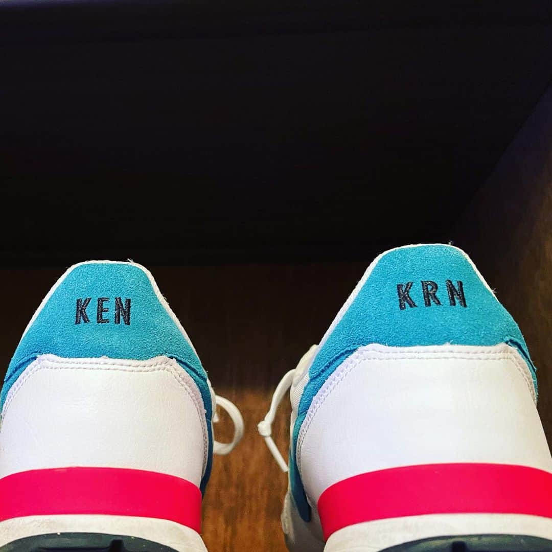 丸山桂里奈さんのインスタグラム写真 - (丸山桂里奈Instagram)「このシューズがとにかくお気に入り😌👏 マネージャーさんから頂きました😍😍😍 KENとKRNだって〜❤️🌞  #KEN #KRN #おしゃれー #靴も喜ぶぅー #名前も喜ぶー #いい意味で #インスタバエ」2月9日 11時52分 - karinamaruyama