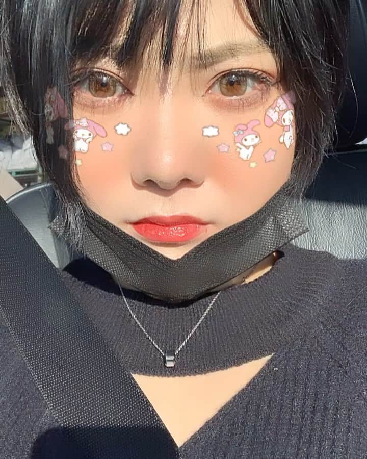 のインスタグラム：「. 更新して行こうかなと思ってるよよよ .  #いいね #いいね返し #フォロー #フォロー返し #fff #lfl #l4l #f4f #좋아요 #좋아요반사 #좋아요태러 #좋아요환영 #인스타그램 #팔로우 #인친 #인친황영 #친스타그램 #소통 #맞팔 #선팔 #선팔하면맞팔 #셀카 #셀카놀이 #셀카타임 #셀카샷 #셀피 #셀카그램 #얼스타그램」