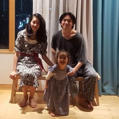 クォン・ヘソンのインスタグラム：「#가족 #가족사진  #건강하게 #행복하게 #❤」
