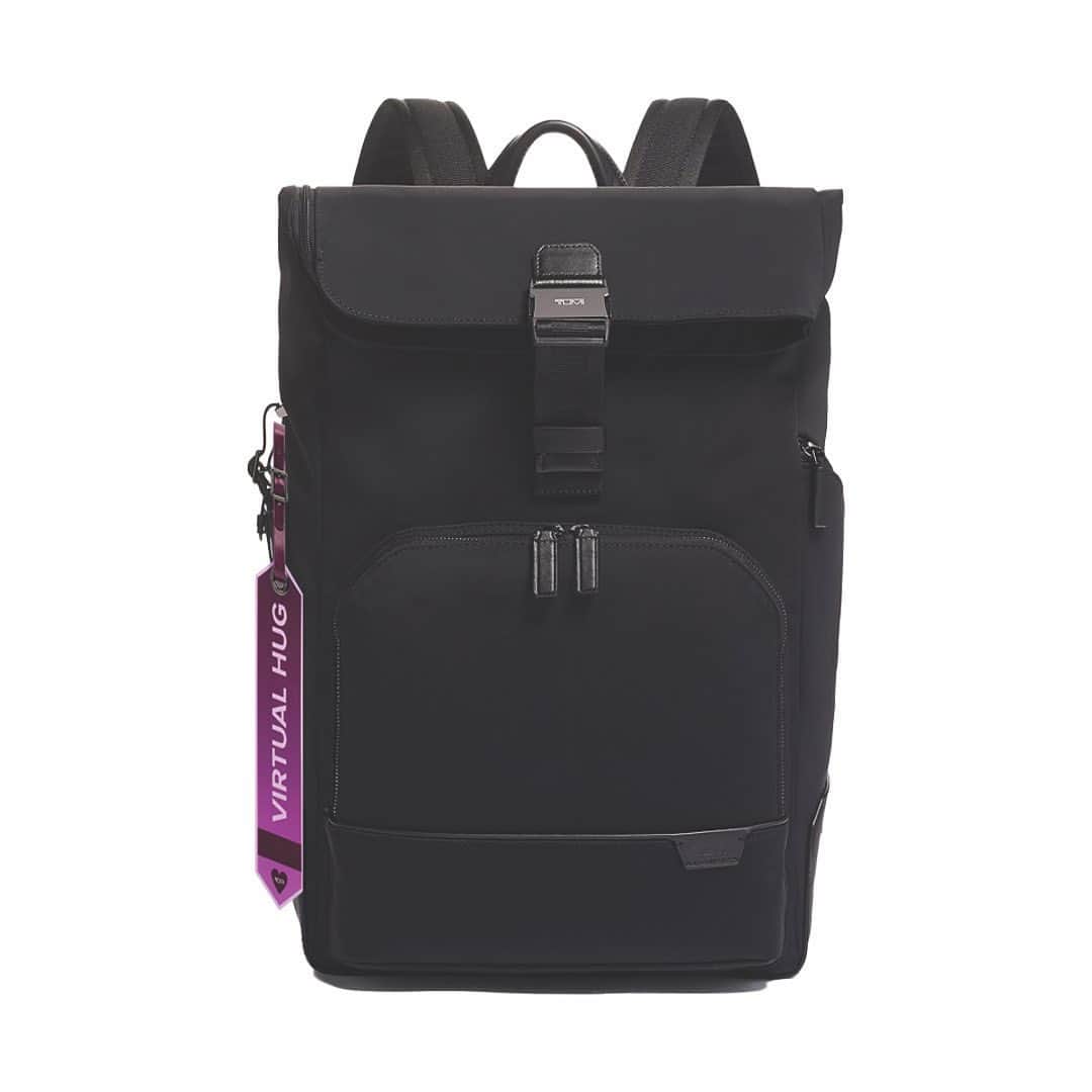 のインスタグラム：「Our Valentine’s Day Giveaway starts NOW  We’re spreading the love this year and giving YOU a chance to win a TUMI bag + luggage tag prize package!  Happy Valentine’s Day! With Love, TUMI ❤️🤍   To Enter:    1. Follow @tumitravel    2. Comment below & tag 3 friends   3. Sign up to be a part of the TUMI mailing list by clicking the link in our bio.   That’s it! Winners will be selected at random on Feb 16th and notified via Instagram DM.    Contest open to U.S. citizens age 18+  For full contest rules, check out the link in our bio.」