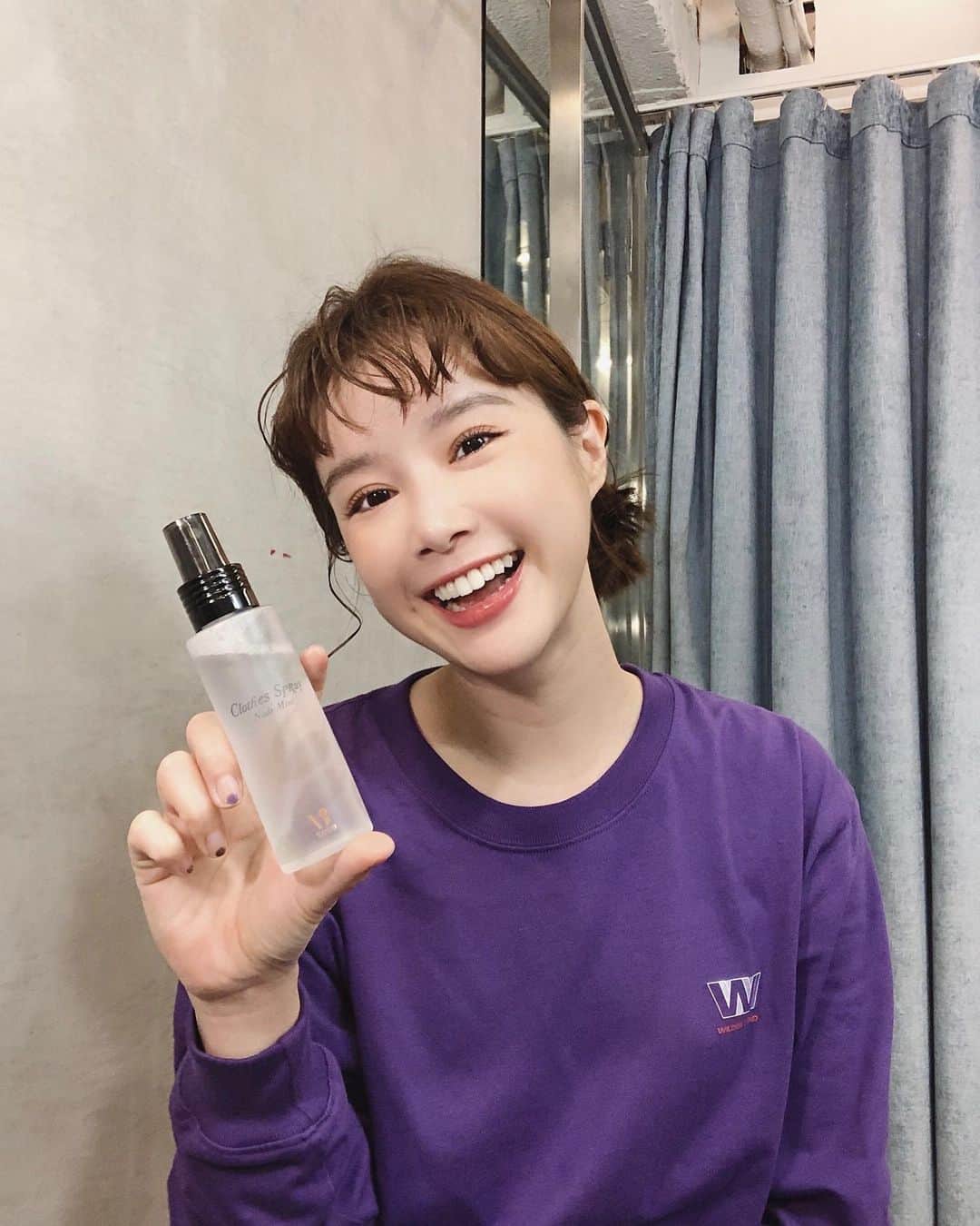 リー・ジャーインさんのインスタグラム写真 - (リー・ジャーインInstagram)「最喜歡🌿 @viigour🌿薄荷精油味道！讓居家環境和衣物都香香的✨買我當封面的Beauty雜誌，送我喜歡的香香噴霧喔。」2月9日 14時14分 - junoohknow