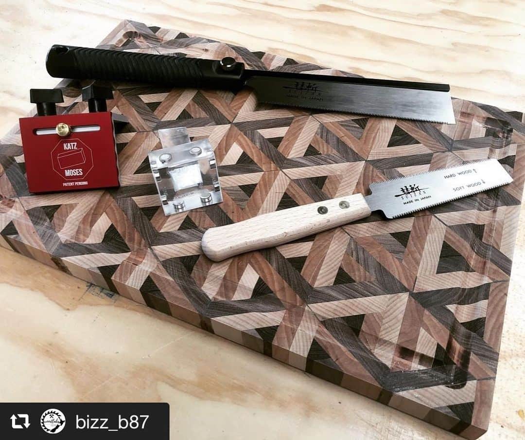 SUIZAN JAPANさんのインスタグラム写真 - (SUIZAN JAPANInstagram)「Thank you for choosing our saws! Enjoy woodworking💪🏼﻿ ﻿ #repost📸 @bizz_b87﻿ New tools just arrived @jkatzmoses #woodworking #dovetails #suizan﻿ ﻿ #suizanjapan #japanesesaw #japanesesaws #japanesetool #japanesetools #craftsman #craftsmanship #handsaw #pullsaw #ryoba #dozuki #dovetail #flushcut #woodwork #woodworker #woodworkers #woodworkingtools #diy #diyideas #japanesestyle #japanlife」2月9日 14時09分 - suizan_japan