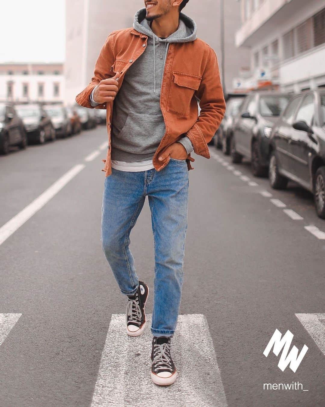 Men Withのインスタグラム：「Very nice photo of our dear friend @abdel.assaf 👌🏽 #menwithstreetstyle」