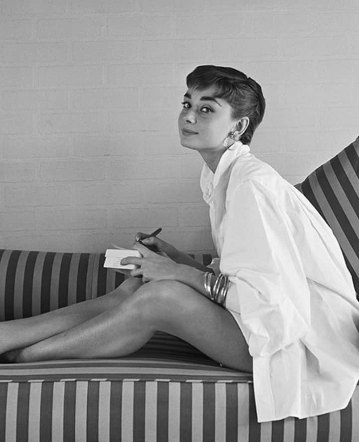 フランク&アイリーンのインスタグラム：「Hope you're having an easy Tuesday! #FrankandEileen」
