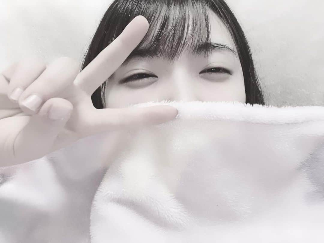 大森美優のインスタグラム：「おやぷみ！😪足が冷え冷えさん #おやすみなさい  #akb48」