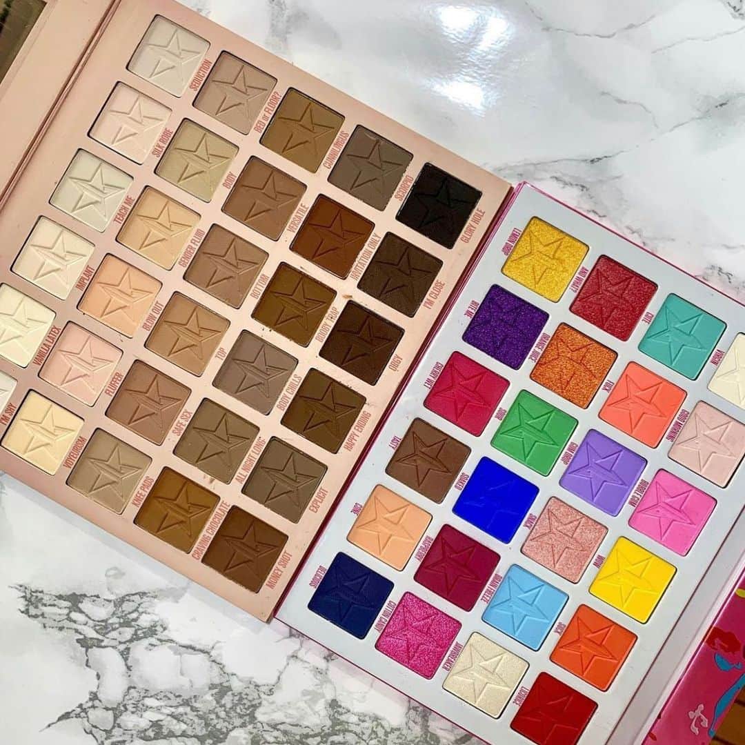 Jeffree Star Cosmeticsさんのインスタグラム写真 - (Jeffree Star CosmeticsInstagram)「Bold & Colorful or Nude & Neutral?🌟 @despinaskoutari laying out our #JAWBREAKER & #ORGY palette 💖   #jeffreestarcosmetics」2月10日 1時05分 - jeffreestarcosmetics