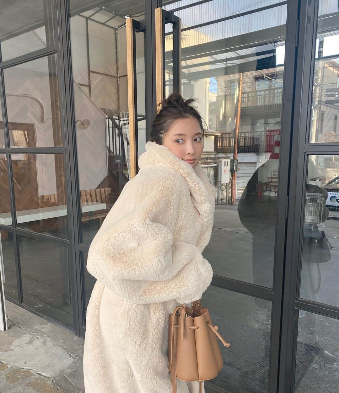 大石絵理のインスタグラム：「☃️ #ericloset」