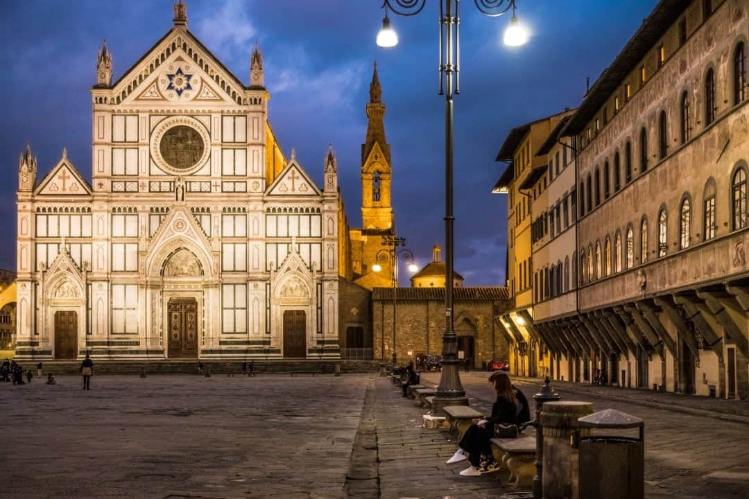 National Geographic Travelさんのインスタグラム写真 - (National Geographic TravelInstagram)「Photo by @francescolastrucci / I've been spending time photographing street scenes around my hometown of Florence, Italy, including this one in Piazza Santa Croce. While waiting to finally share the town again with the rest of the world, I have been using photography to see a different side of the city. It reminds me of my childhood, during the off-season months, when only locals were around.  Follow me @francescolastrucci for more places, daily life, and stories around the world. #florence #italy #dailylife #serendipity」2月9日 16時40分 - natgeotravel