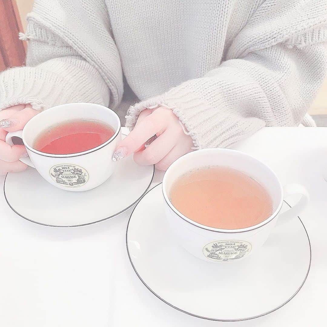谷口夢奈さんのインスタグラム写真 - (谷口夢奈Instagram)「🍵﻿ ﻿ ﻿ 紅茶専門店を調べるのが好き。﻿ ﻿ 前お店で紅茶飲んでから﻿ そこでそのまま茶葉買った🥰﻿ 家でも紅茶飲む飲む😌✨﻿ ﻿ ﻿ 調べれば調べるほどお茶って﻿ すごく奥が深くて…😱﻿ またとんでもない趣味に﻿ 手を出そうとしてるところ🙄﻿ ﻿ ﻿ ﻿ #mariagefreres #マリアージュフレール #紅茶専門店 #🍵」2月9日 16時47分 - yuna_tani