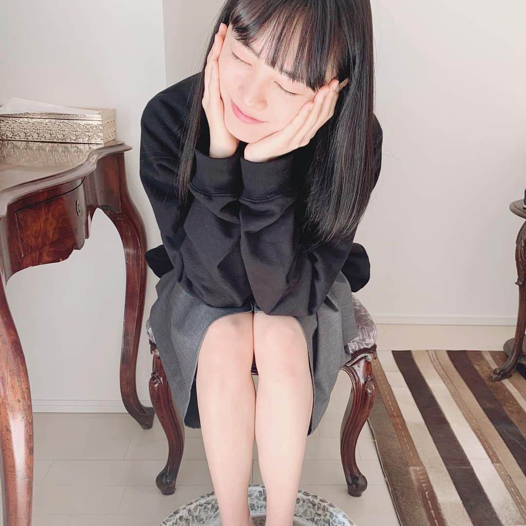 大友花恋さんのインスタグラム写真 - (大友花恋Instagram)「突然の足、失礼します☺️ 足湯しました✨」2月9日 16時48分 - karen_otomo