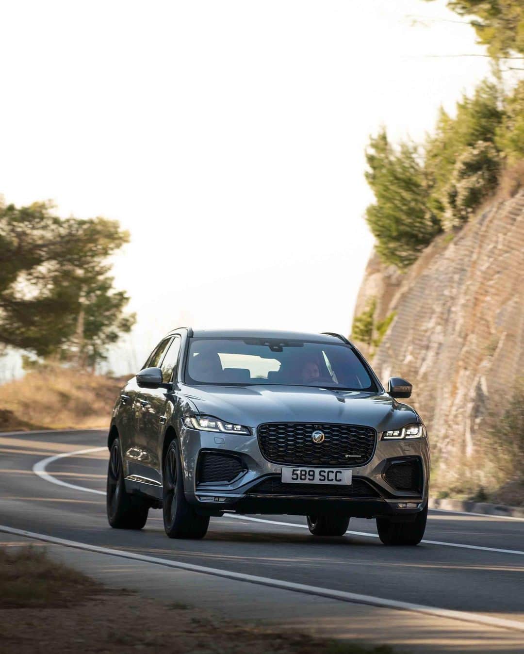 Jaguarのインスタグラム：「Make the drive as unforgettable as the destination. Search 'Jaguar F-PACE' to explore our award-winning luxury performance SUV.   #Jaguar #FPACE #Premium #Luxury #Performance #SUV #EV #PHEV #MHEV #Hybrid #AWD #ElectricCars #Technology #CarsofInstagram」