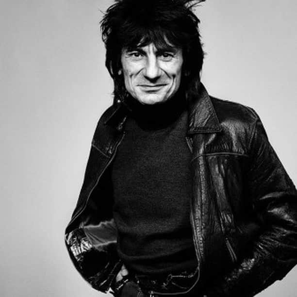 ロン・ウッドさんのインスタグラム写真 - (ロン・ウッドInstagram)「Ronnie by Terence Donovan, 1996 📸」2月9日 17時46分 - ronniewood