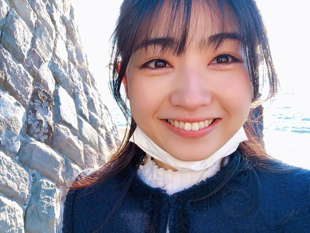 永井里菜のインスタグラム：「. . ビーチをお散歩🚶‍♀️🚶‍♀️🚶‍♀✨✨ リフレッシュタイム😋💕 .」