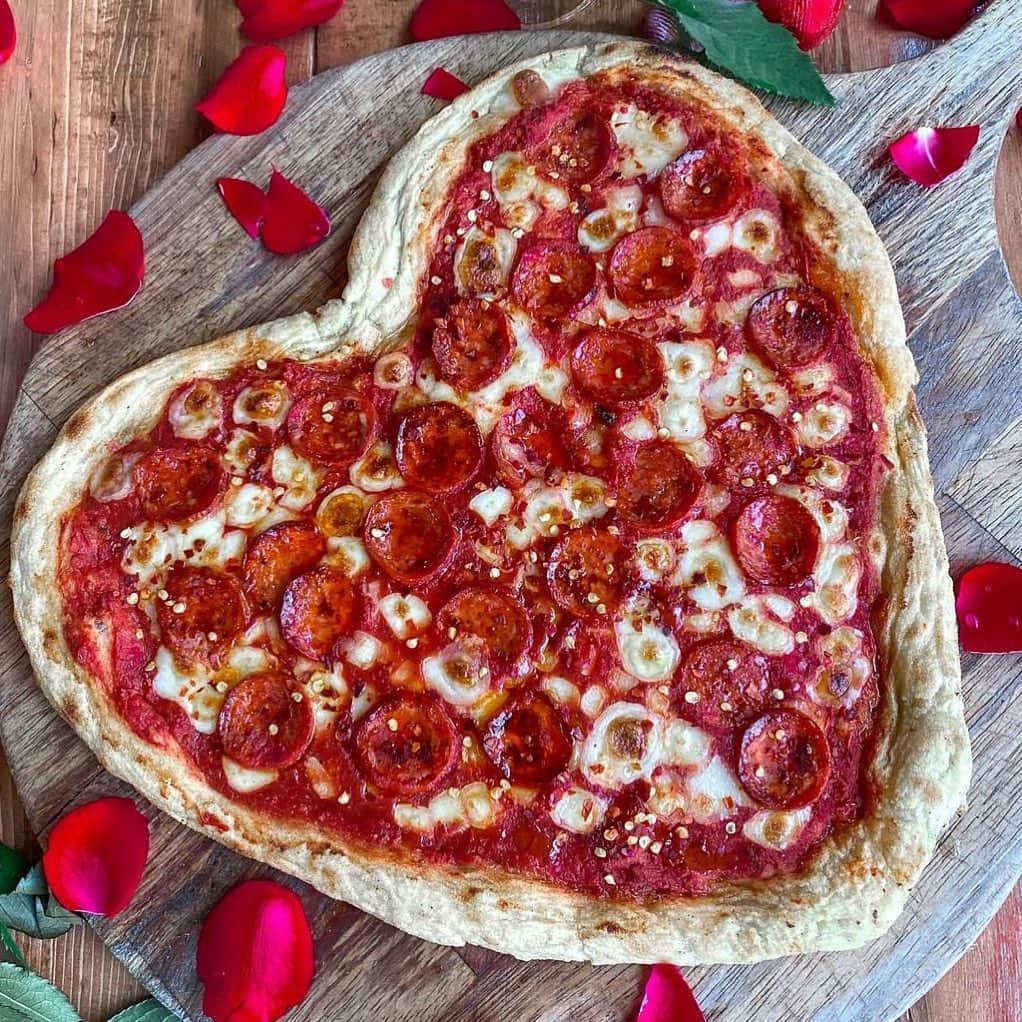 ゴードン・ラムゼイさんのインスタグラム写真 - (ゴードン・ラムゼイInstagram)「It's National Pizza Day ... what's not to love !! @gordonramsaystreetpizza」2月9日 18時03分 - gordongram