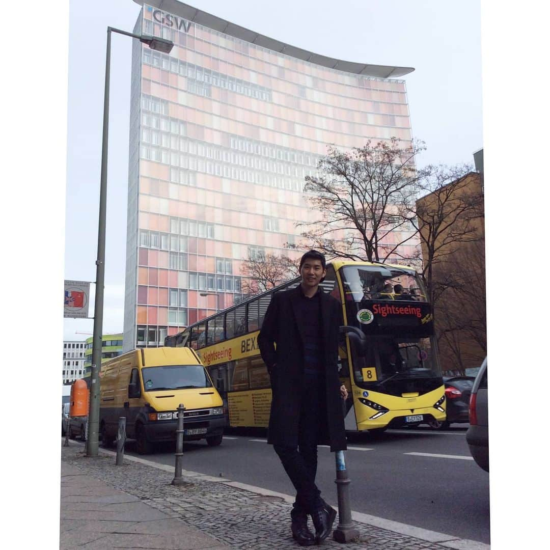 イ・ジェジュンさんのインスタグラム写真 - (イ・ジェジュンInstagram)「7년전 오늘.  #BERLIN」2月9日 18時50分 - leejj1020