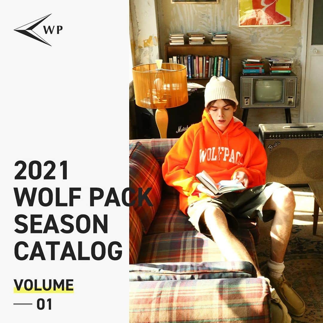 ARKnetsのインスタグラム：「《 WP（ダブリューピー） 》﻿ ﻿ 2021 WOLF PACK SEASON CATALOG﻿ -VOLUME 01﻿ ﻿ 《 WP 》おすすめアイテムで春夏のスタイリングをご紹介。﻿  ﻿ 特設ページはプロフィール記載のオフィシャルサイトからご覧になれます。﻿ ﻿ ﻿ ■BRAND／WP（ダブリューピー）@wp_arknets﻿ ﻿ アルファベットの23番目の文字「W」をキーワードに、﻿ リストリクトのクリエイティブ集団がディープ、﻿ そしてハイブリットに独創する新進ブランド。﻿ ﻿ Using the 23rd letter of the alphabet,"W",as a keyword, Restrict's creative team has conceived a deep and hybrid original brand.﻿ ﻿ ﻿ 【 取り扱い店舗 】﻿ @ark.standard﻿ @reark_arknets﻿ @pierlounge.by.ark.bellmall﻿ @pierlounge.by.ark.laketown﻿ @pierloungebyark_opa﻿ ﻿ ﻿ ■商品や通信販売に関しまして、ご不明な点がございましたらお気軽にお問い合わせください。﻿ -----------------------------------﻿ 【お問い合わせ】﻿ ARKnetsコールセンター﻿ TEL：028-634-1212 ( 営業時間 12:00～19:00 )﻿ ※店舗へ繋がりにくい場合には、こちらまでお問合せ下さい。﻿ -------------------------------------﻿ #arknets #wparknets #arkstandard #reark #宇都宮 #高崎 #越谷レイクタウン #渋谷 #recommenditem #styling #スタイリング #fashion #ファッション #ストリートファッション #ストリート #21ss #wolfpack #camber #キャンバー #madeinusa #ロンt #tシャツ #ロングスリーブ #プリントT #プリントtシャツ #フリース #ニット #パーカー #シーズンカタログ」
