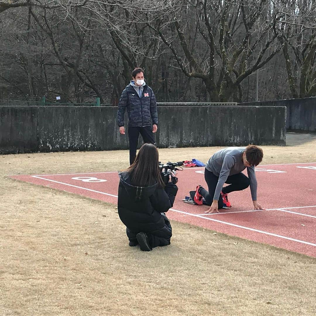 金井大旺のインスタグラム：「明日 2/10㈬ 9:30~ 日本テレビ スッキリのgo tokyo!に出演しています！ 陸上経験者の後藤さんだったのであまり発信しないような内容の濃い対談もできました🙇‍♀️ #日本テレビ #スッキリ #陸上競技 #110mH」