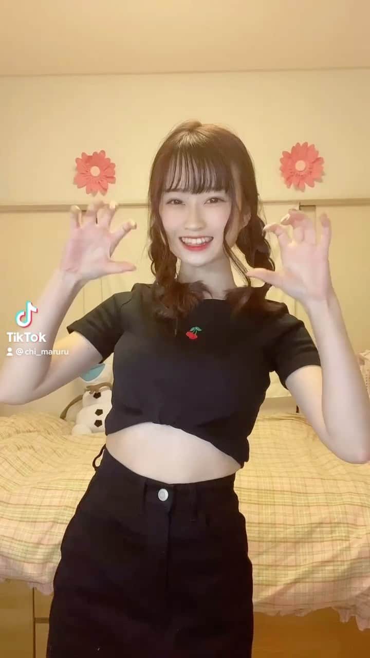 佐野心音のインスタグラム：「にゃん🐱 * * #tiktok #tiktokjapan #dance」