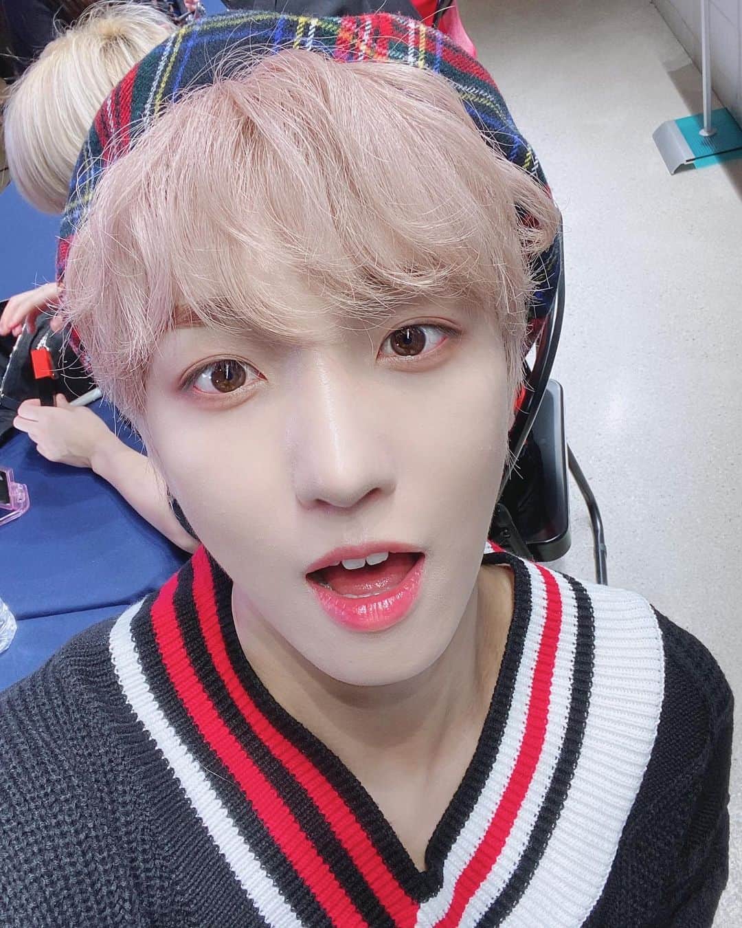 UP10TIONさんのインスタグラム写真 - (UP10TIONInstagram)「#업텐션 #선율 #UP10TION #SUNYOUL #1일_1셀카_9일차」2月9日 20時14分 - u10t_official