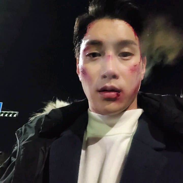 Lee Si-gangのインスタグラム：「모두가 행복했으면 좋겠어요😭🙏 서준이는 그걸로 행복 할거에요⭐ #추워서죽을뻔 🥶  皆が幸せになればそれで いいんじやない？」