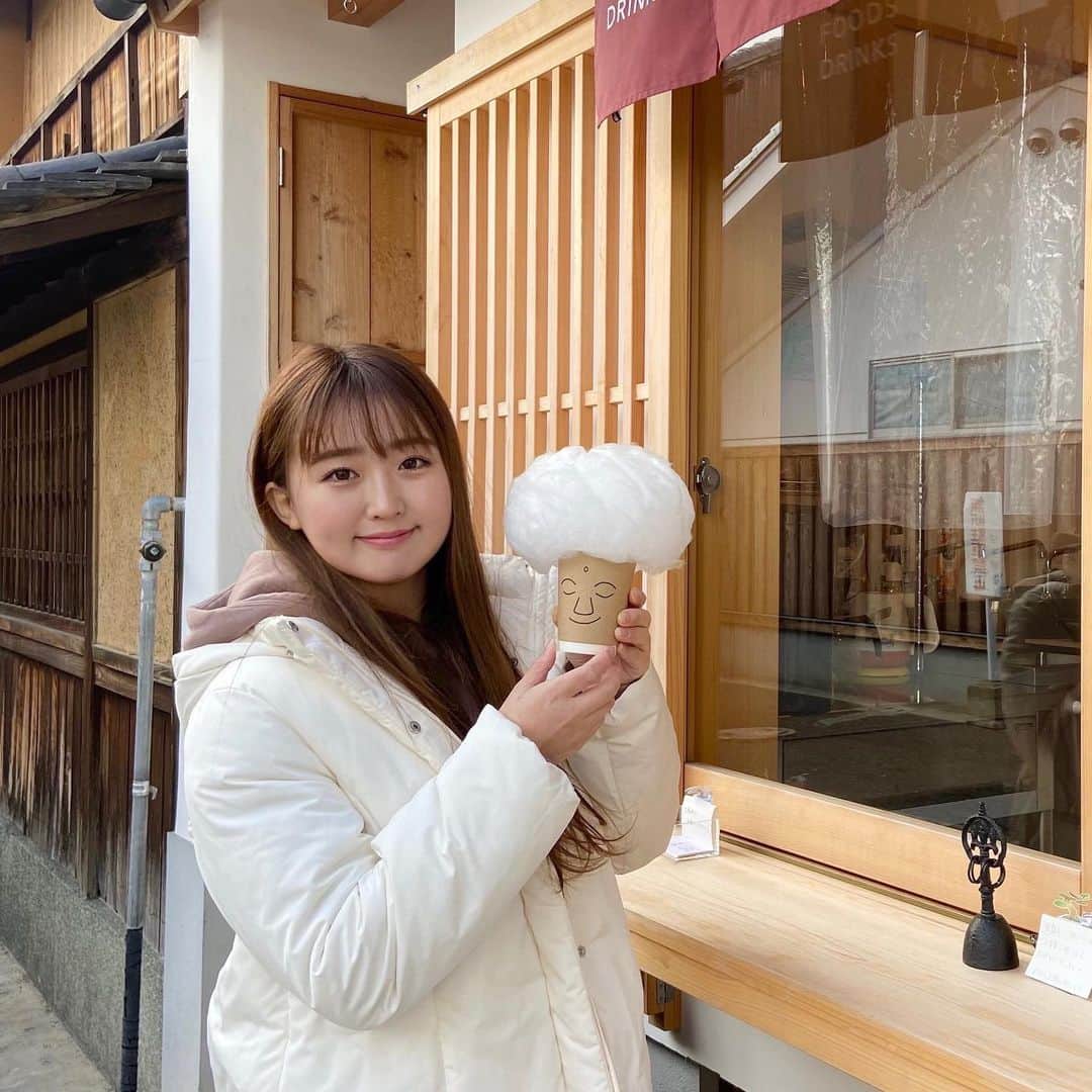 上野貴穂さんのインスタグラム写真 - (上野貴穂Instagram)「.﻿ かわいい、、、🥺﻿ ﻿ 温かい行基茶は﻿ わたがしをのせた大仏さま仕様に﻿ していただきました✨﻿ ﻿ ﻿ #奈良 #倭のは﻿」2月9日 20時21分 - kiho_ueno