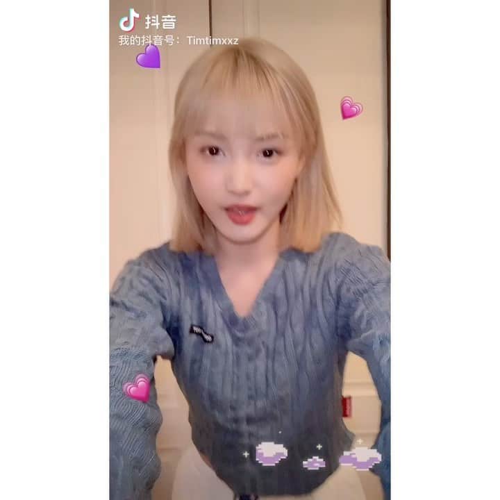 リン・シャオザイのインスタグラム：「🤣」