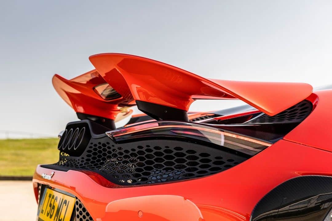 McLaren Automotiveのインスタグラム：「The new active rear wing defines the Longtail profile. It boldly signals the rarity and extreme character of the 765LT.」
