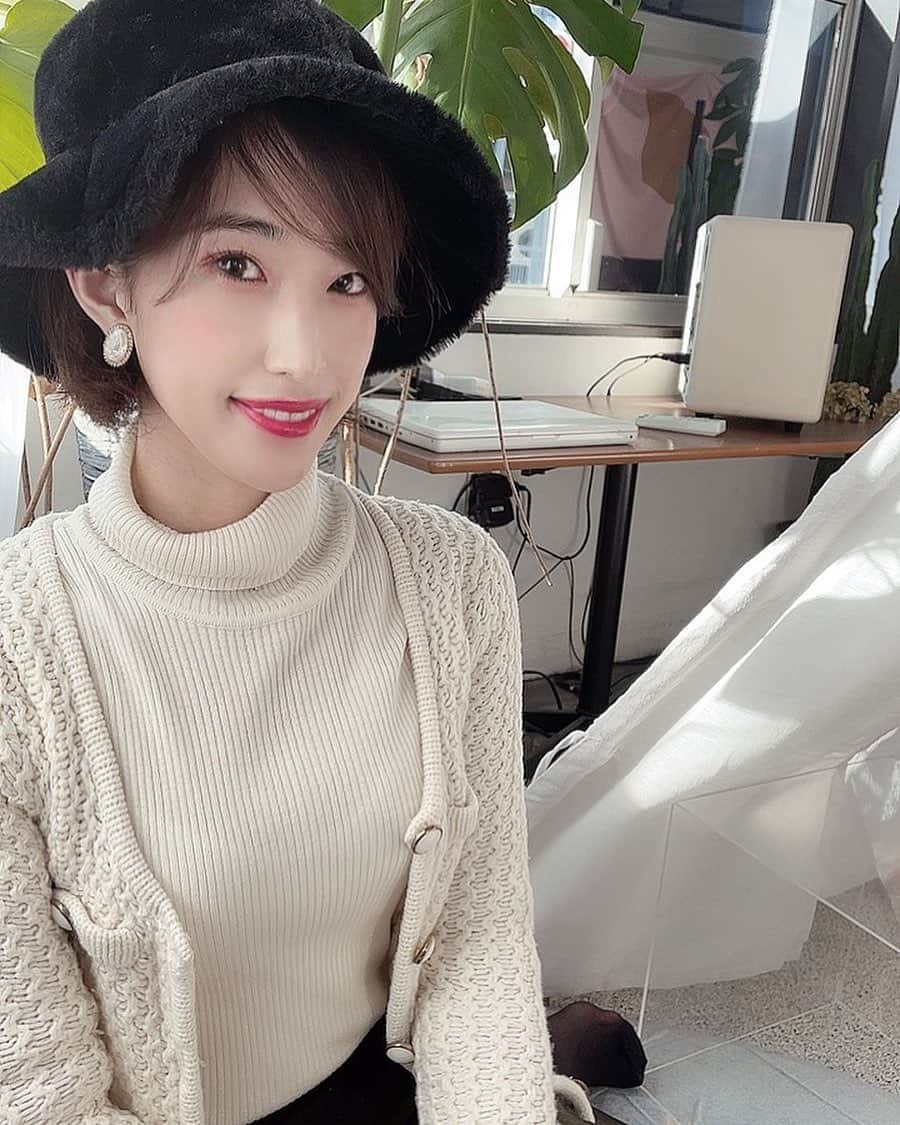 のインスタグラム：「🌿」
