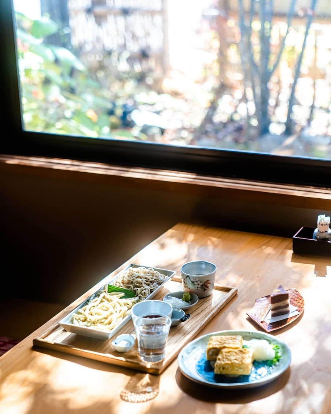 6151のグルメインスタ