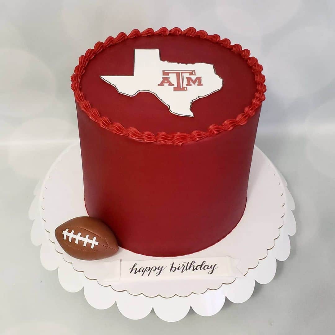 Honey Bee Cakesのインスタグラム：「Texas A&M Cake」