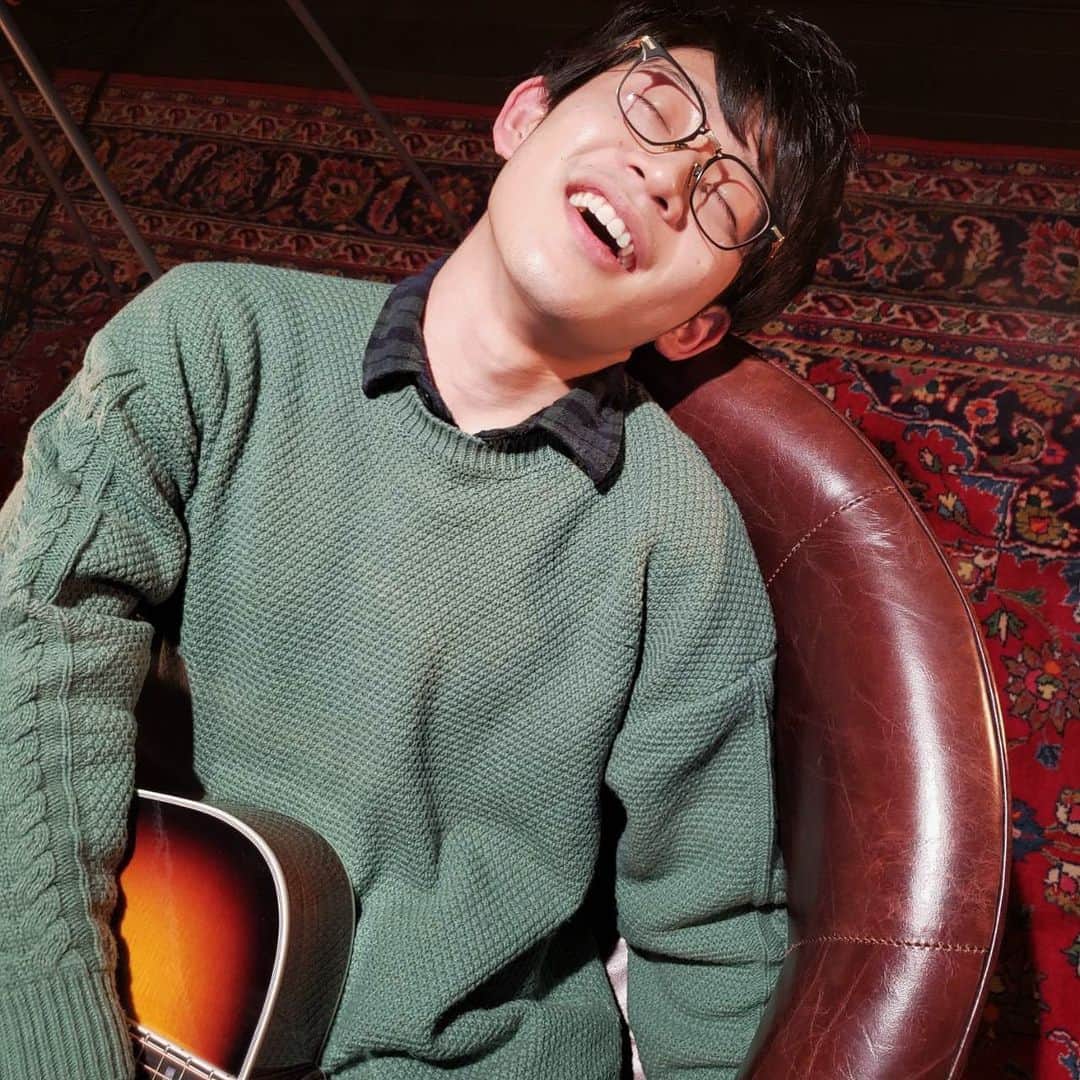 川崎鷹也のインスタグラム：「【サクラウサギ公式MV公開記念配信LINE】LINELIVEさんにて楽しい時間をありがとうございました🥳やり切った顔です。 #川崎鷹也 #配信ライブ #LINELIVE ##LIVE #LINE #ライブ #生配信 #サクラウサギ #公式mv #instagram #instagood #instalike #instadaily #instafashion #instacool #instalove #instafollow」