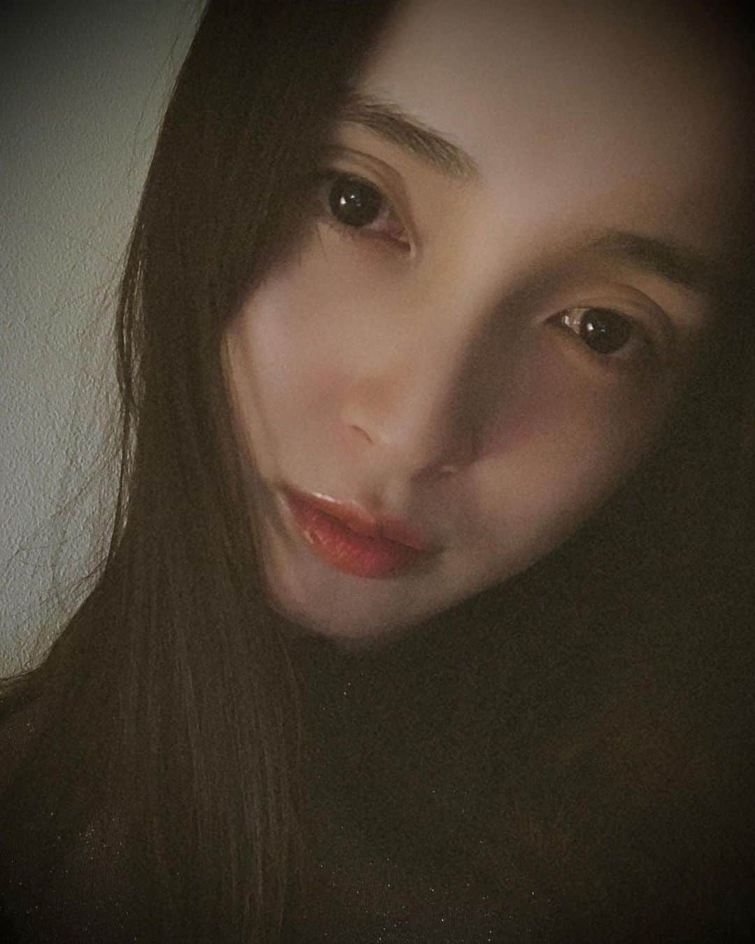 奥村佳恵のインスタグラム：「👻 #おばけみたい」