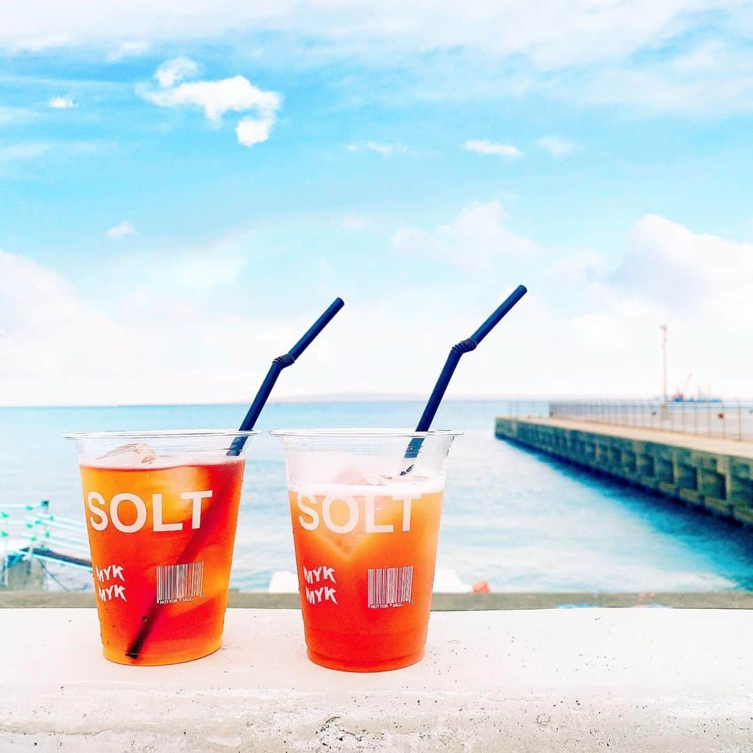 坂口莉果子のインスタグラム：「🤤☕️🍤🍖 ・ ・ ・ #japan #okinawa #miyakojima #travel #travelphotography #cafe #snorkeling #beach #nature #naturephotography #earth #japanesegirl #japan_of_insta  #過去pic #沖縄 #宮古島 #旅行 #女子旅 #海 #宮古島カフェ #宮古島グルメ #グルメ #海 #ビーチ #宮古島旅行 #自然 #旅 #旅行好きな人と繋がりたい #カフェ #트립 #여자여행」